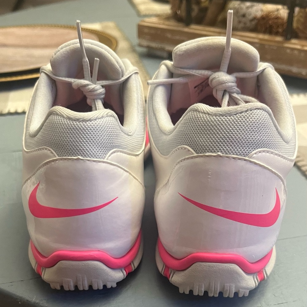 NIKE Womens Golf Shoes Pink/White/Silver Size 7.5 Used 1x